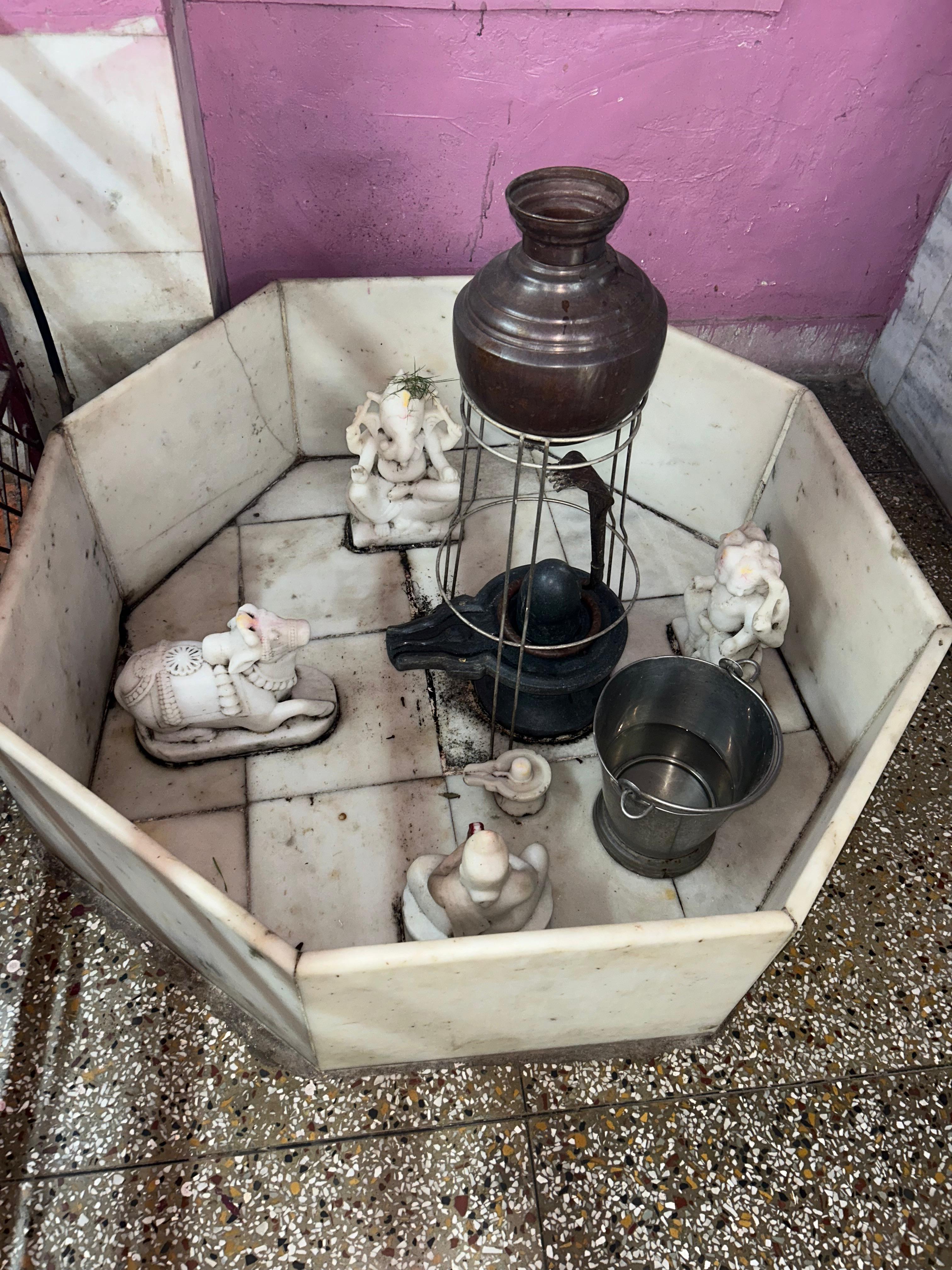 daan punya mandir gallery